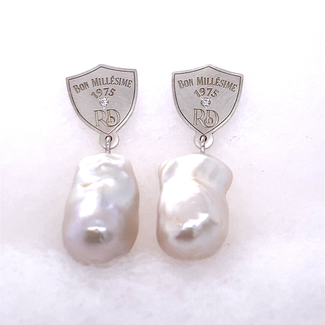 Good Vintage Pearl Earrings