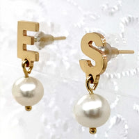 It Girl Pearl Earrings