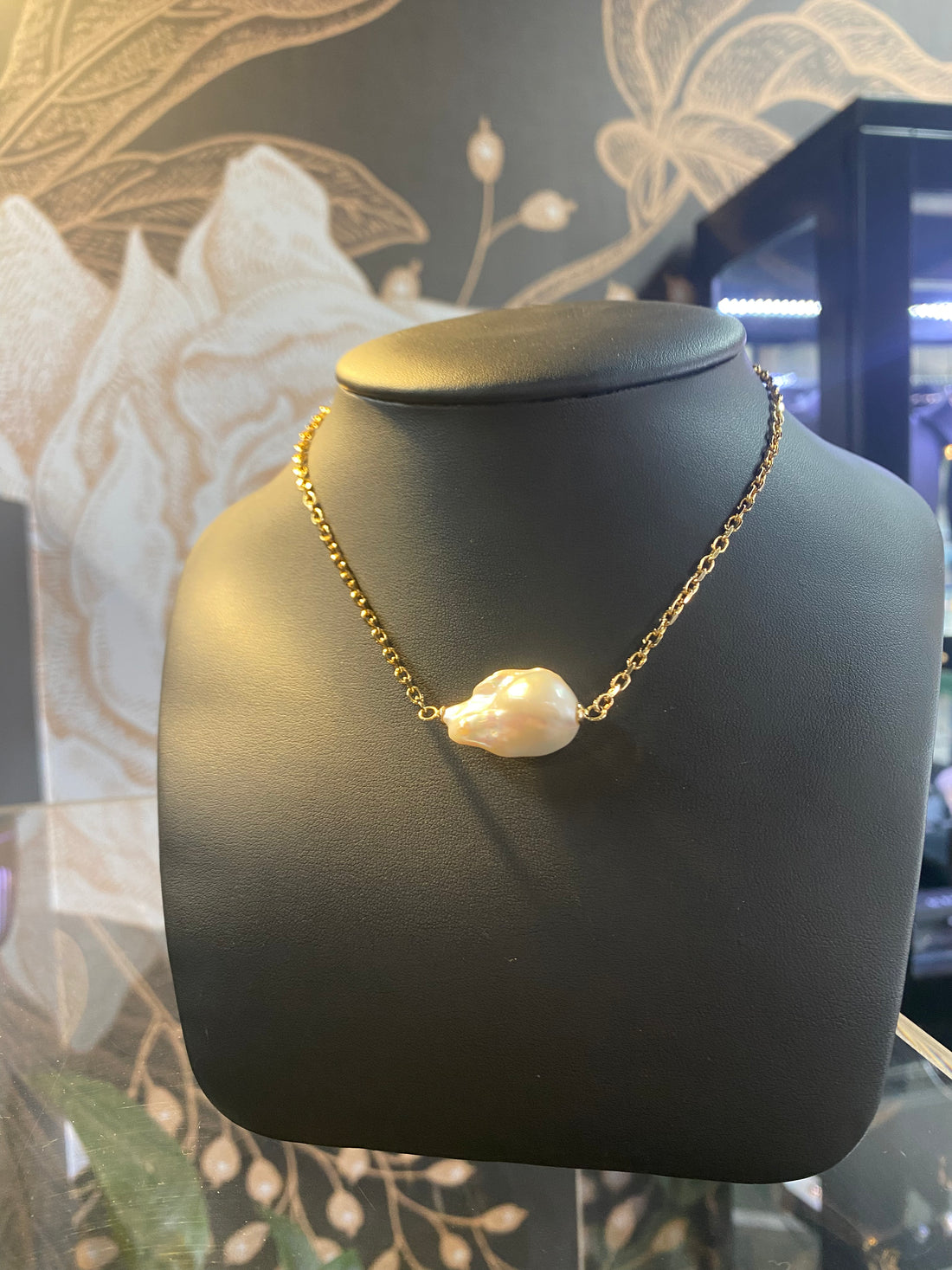 Wilma Pearl necklace