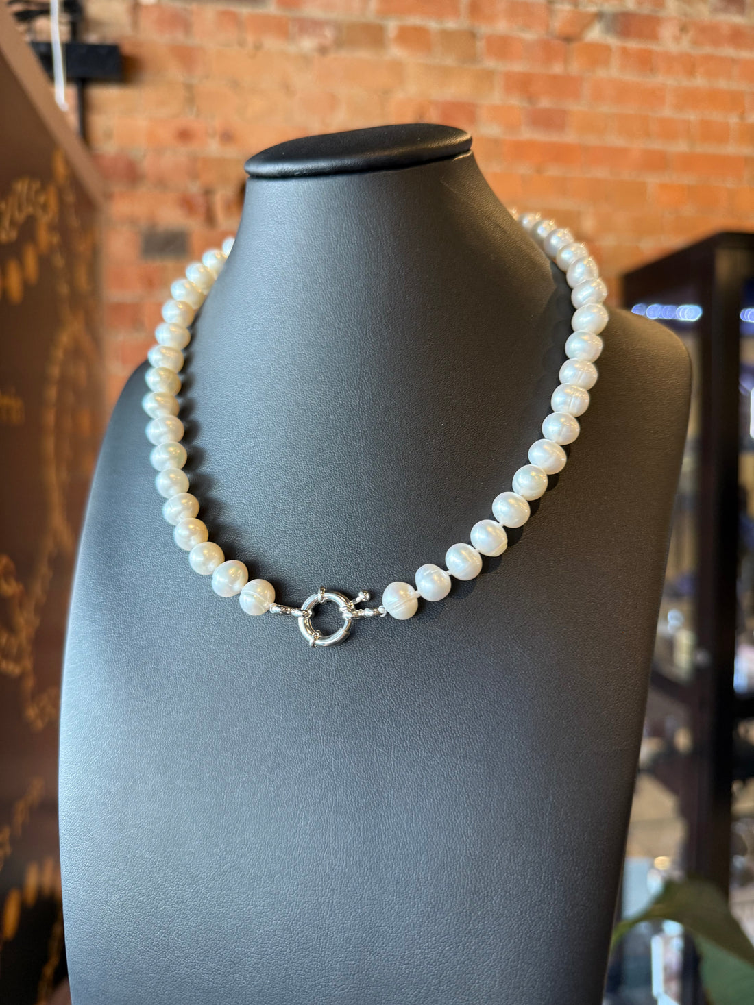 Pip Pearl Necklace