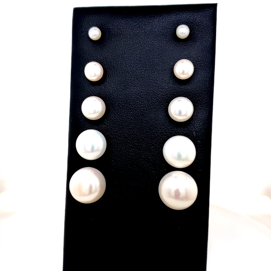 Pearl Studs