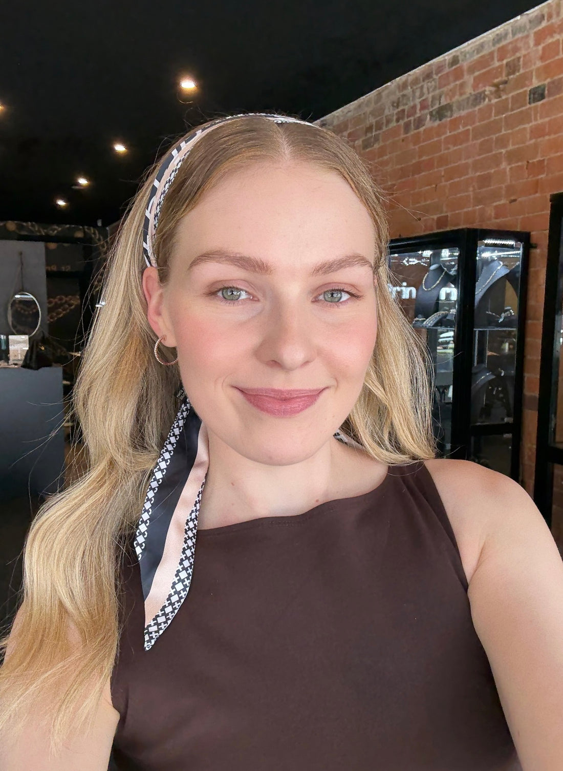 St Prin Scarf - Black