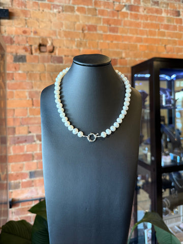 Pip Pearl Necklace